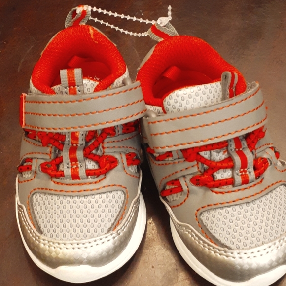 Infant shoes size 2 - Picture 3 of 5